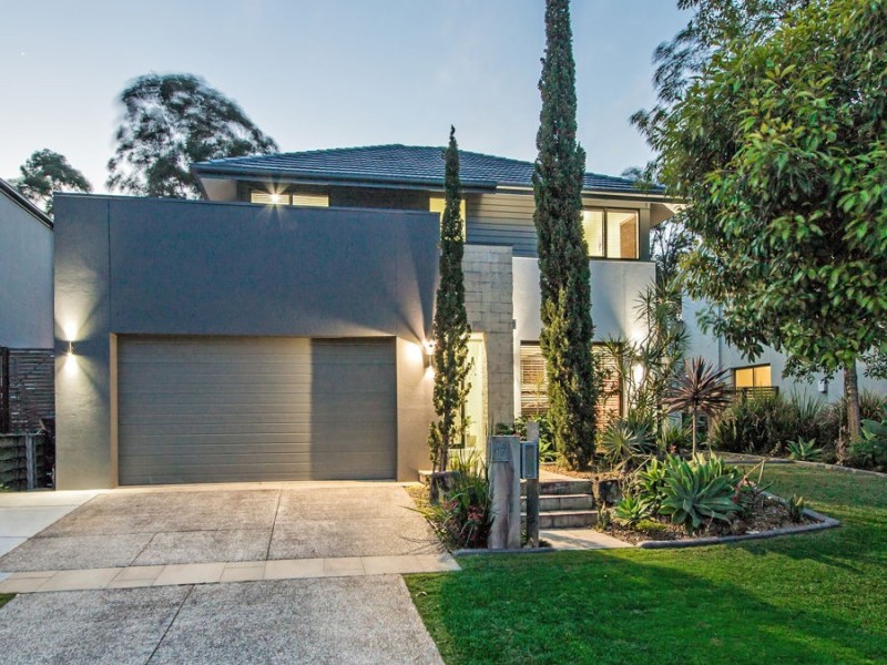 17 Hepburn Close, Wakerley QLD 4154