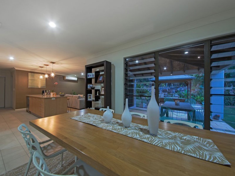 17 Hepburn Close, Wakerley QLD 4154
