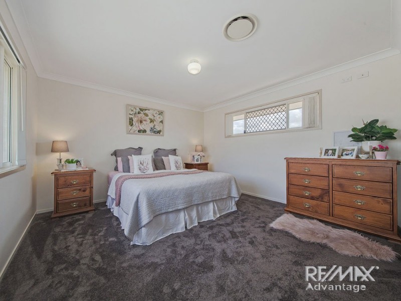 10 Jessielea Street, Wynnum West QLD 4178