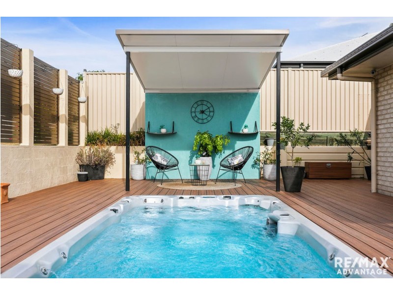 10 Jessielea Street, Wynnum West QLD 4178