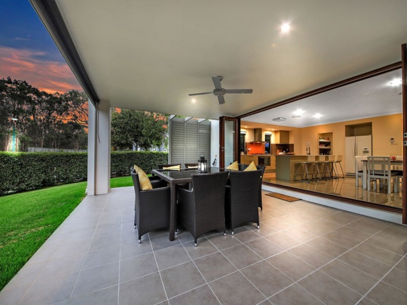 44 Feathertail Place, Wakerley QLD 4154