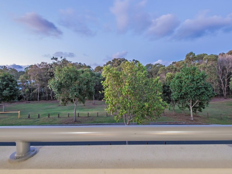44 Feathertail Place, Wakerley QLD 4154
