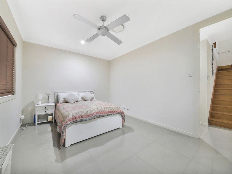 44 Feathertail Place, Wakerley QLD 4154