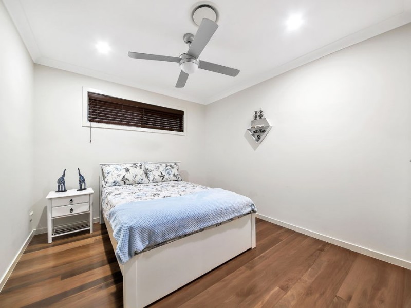 44 Feathertail Place, Wakerley QLD 4154