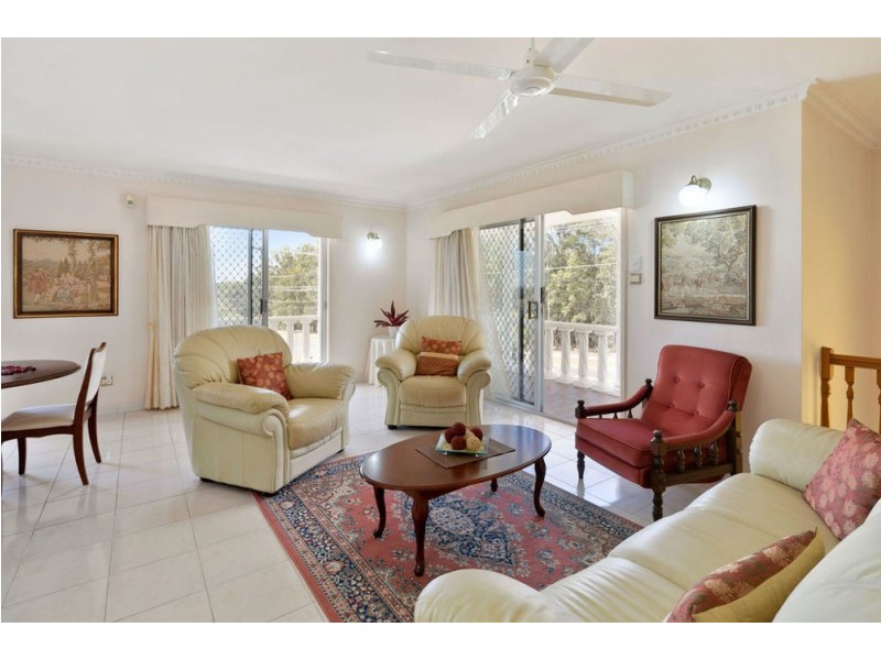 2 Randall Rd, Birkdale QLD 4159