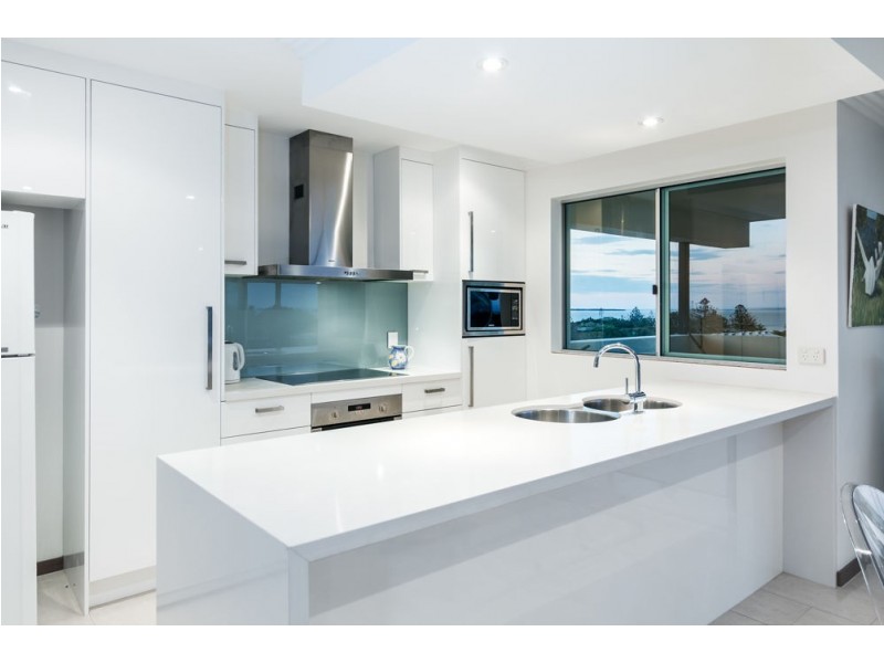4/92 Akonna St, Wynnum QLD 4178