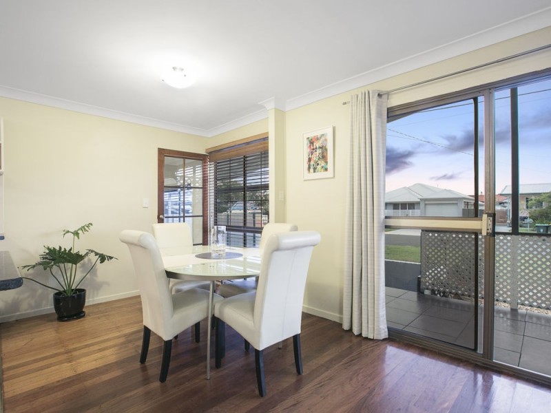 35 Twenty-third Avenue, Brighton QLD 4017