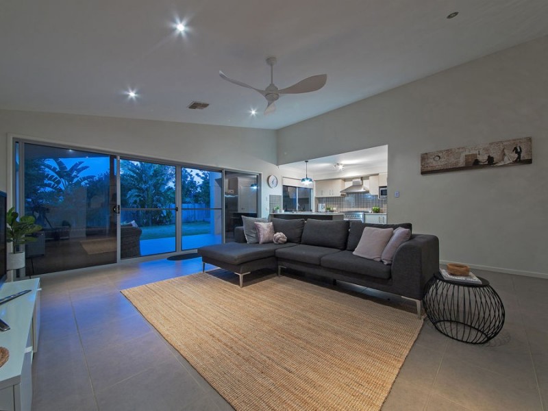 83 Gumdale Street, Wakerley QLD 4154