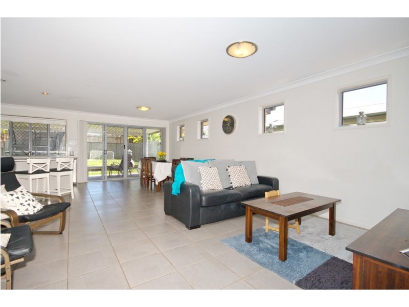 61 Richard Street, Lota QLD 4179