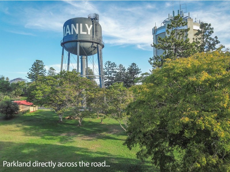 33-35 Daisy Rd, Manly West QLD 4179