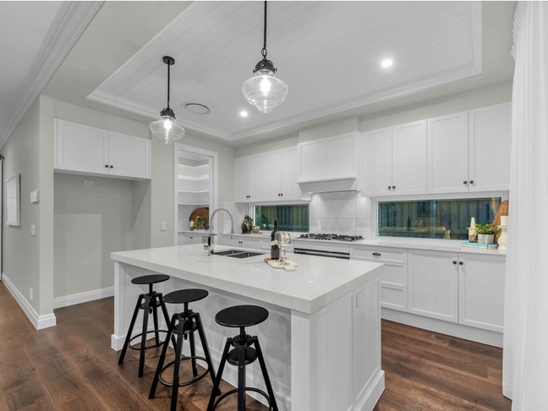 6 Sage Street, Carina QLD 4152