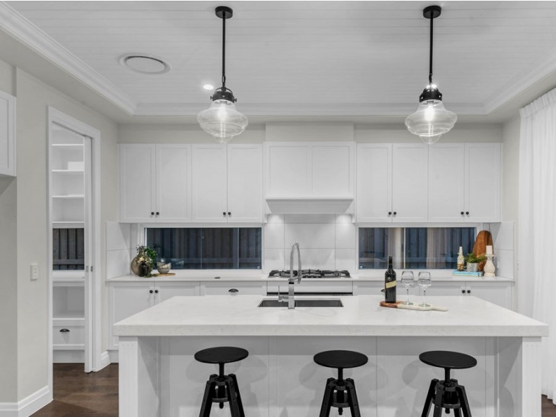 6 Sage Street, Carina QLD 4152