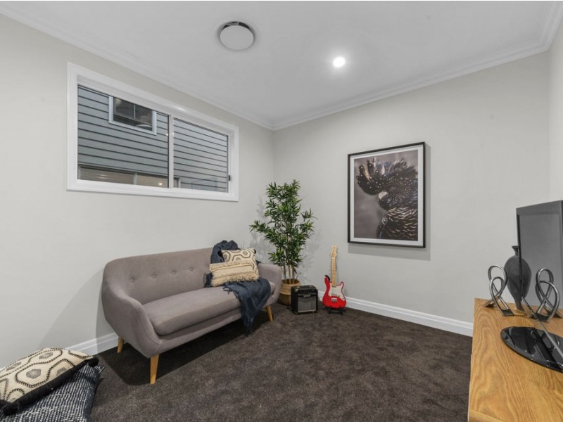 6 Sage Street, Carina QLD 4152