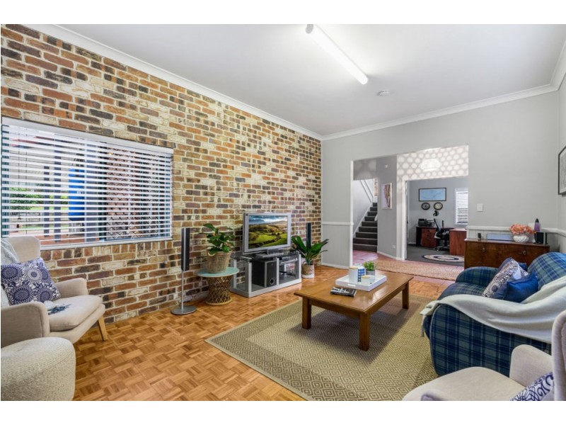 72 Constellation Way, Wynnum QLD 4178