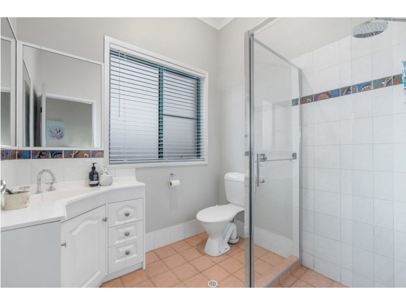 72 Constellation Way, Wynnum QLD 4178