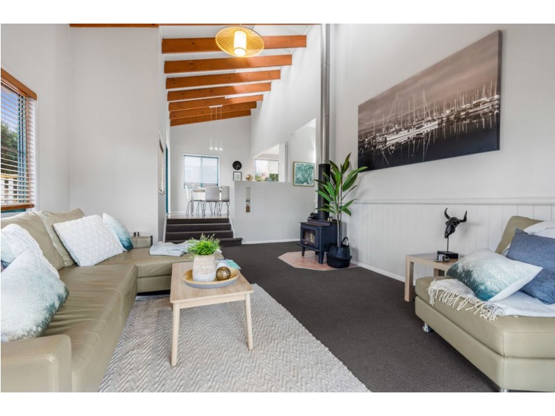 72 Constellation Way, Wynnum QLD 4178