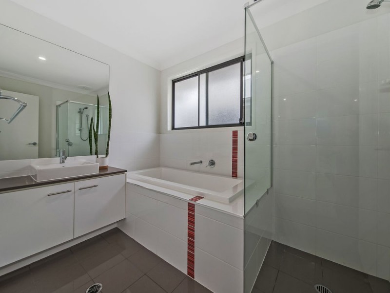 108 McFadden Street, Wynnum QLD 4178