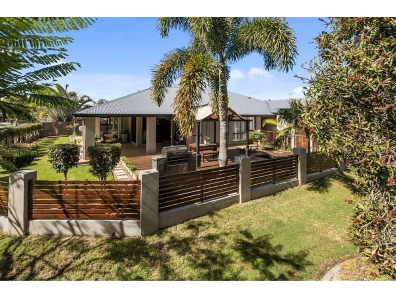 54 Red Gum Crescent, Wakerley QLD 4154