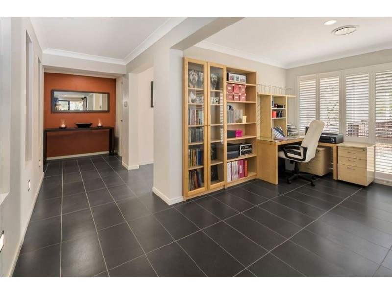 54 Red Gum Crescent, Wakerley QLD 4154