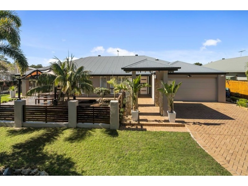 54 Red Gum Crescent, Wakerley QLD 4154