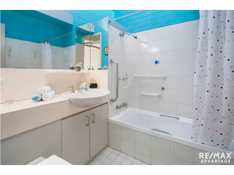 24/10 Preston Road, Manly West QLD 4179