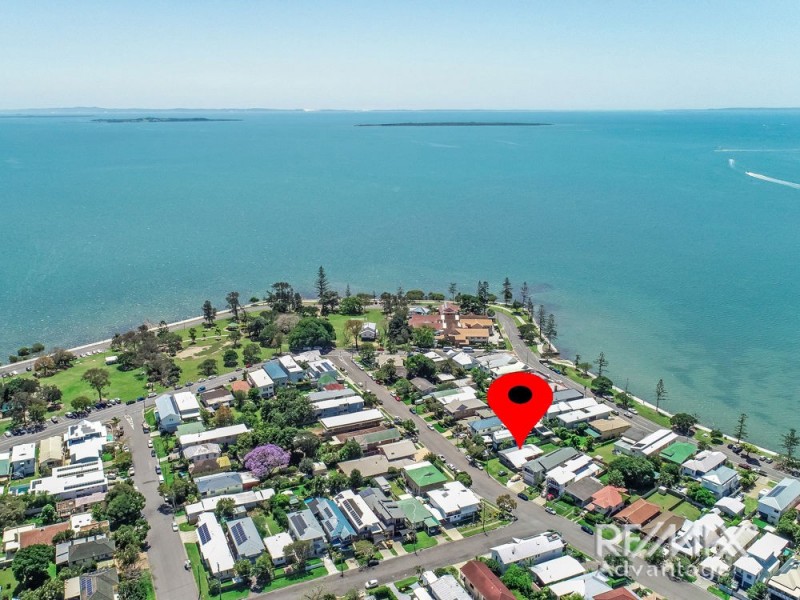 26 Stewart Parade, Manly QLD 4179