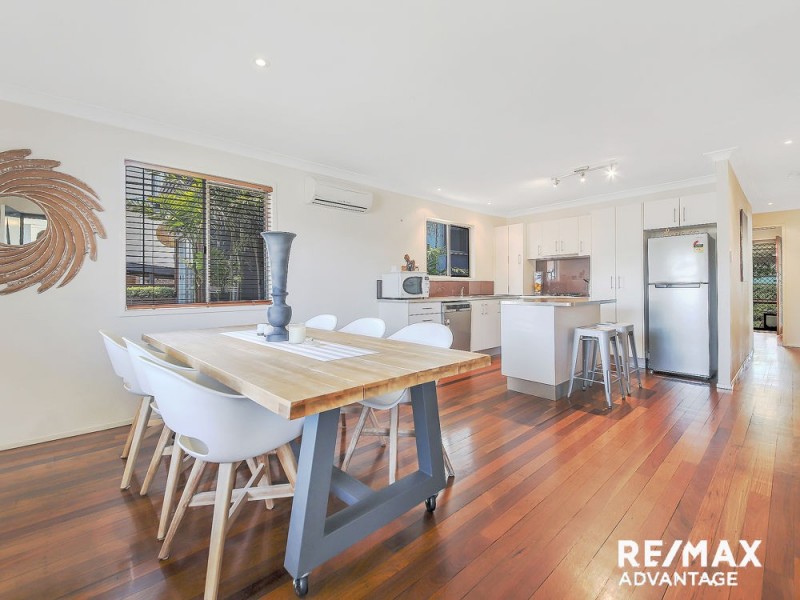 26 Stewart Parade, Manly QLD 4179