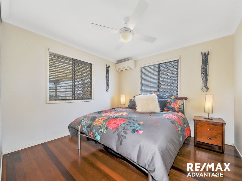 26 Stewart Parade, Manly QLD 4179