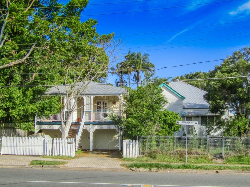 116-118 Berrima St, Wynnum QLD 4178