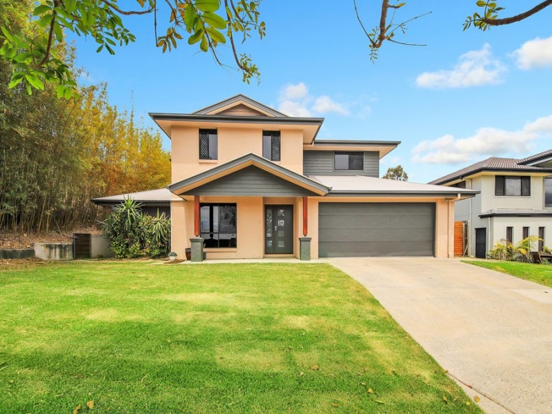 6 Lachlan Drive, Wakerley QLD 4154