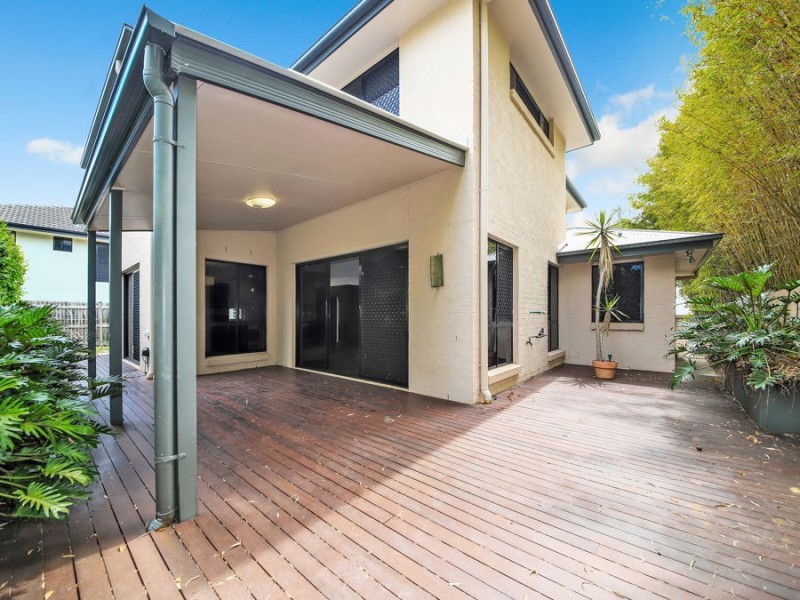 6 Lachlan Drive, Wakerley QLD 4154
