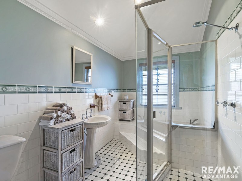 15 Beltana Street, Lota QLD 4179