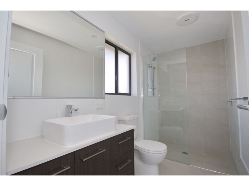 5/120 Berrima Street, Wynnum QLD 4178