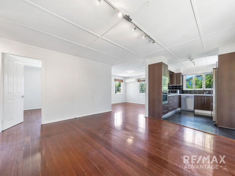 17 Claymeade Street, Wynnum QLD 4178