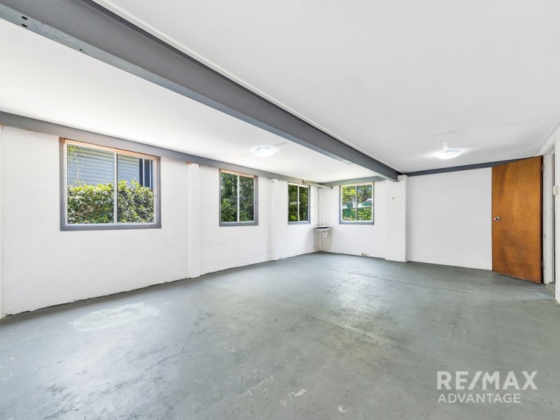 17 Claymeade Street, Wynnum QLD 4178