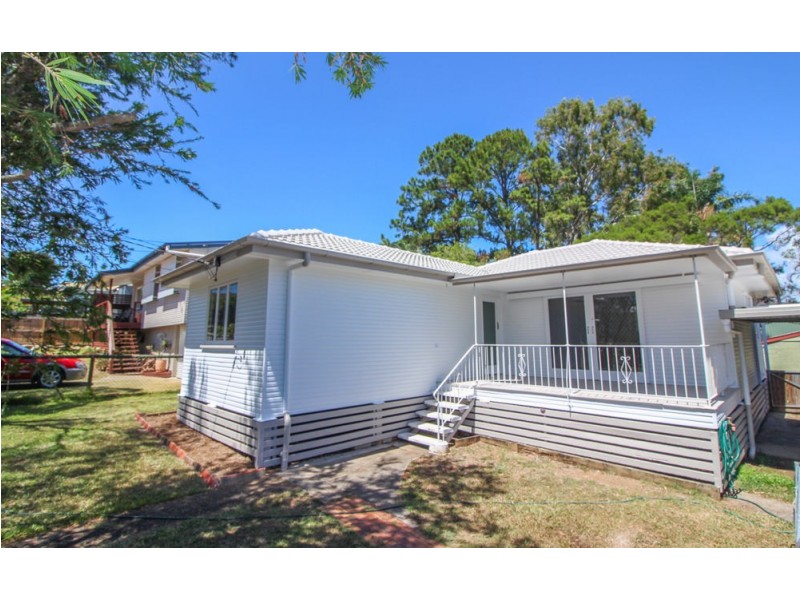 11 Tulkara St, Manly West QLD 4179