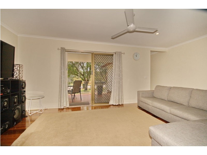 11 Tulkara St, Manly West QLD 4179