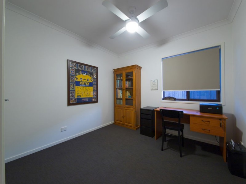 131 Spurs Drive, Wellington Point QLD 4160