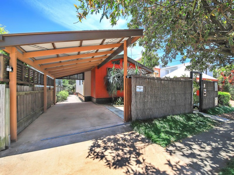 114 Melville Tce, Manly QLD 4179