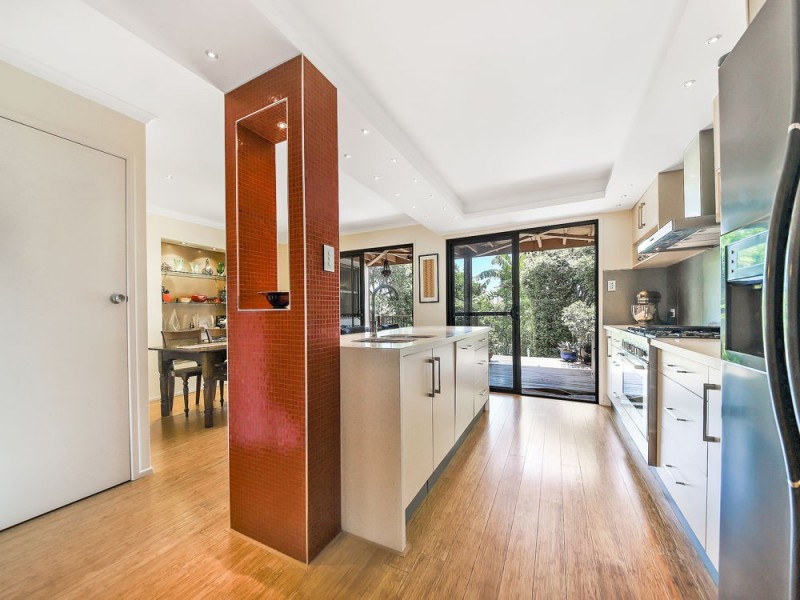 114 Melville Tce, Manly QLD 4179