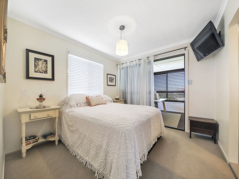 114 Melville Tce, Manly QLD 4179