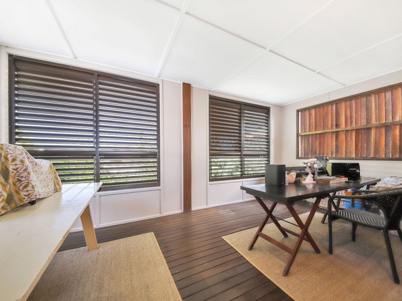 114 Melville Tce, Manly QLD 4179