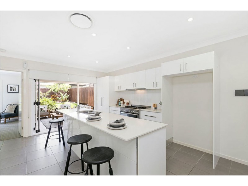 78 Hindes Street, Lota QLD 4179