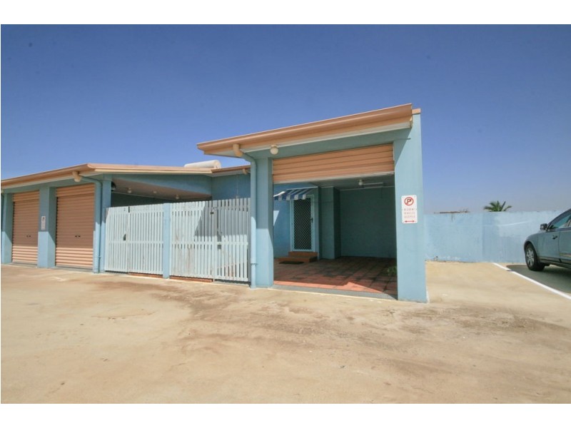 1/89 Bay Terrace, Wynnum QLD 4178