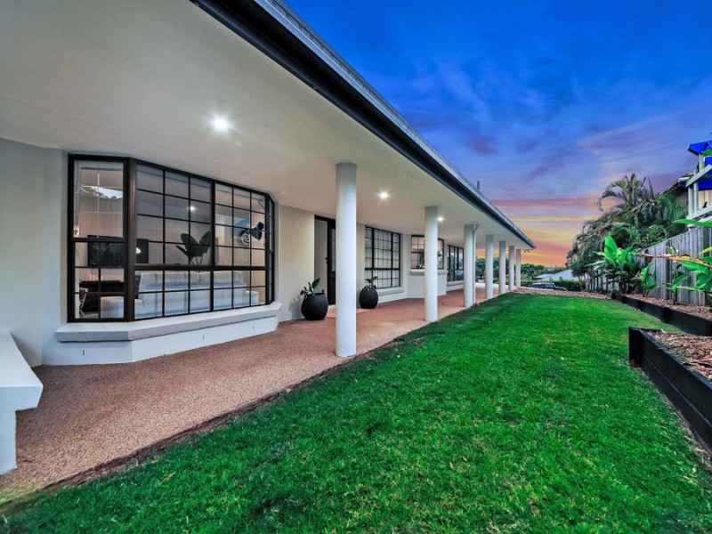 9 Baychester Place, Wakerley QLD 4154