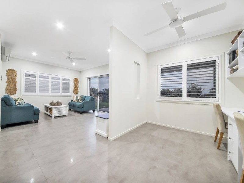 114 Mossvale Drive, Wakerley QLD 4154