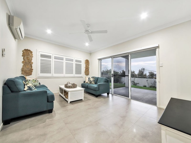 114 Mossvale Drive, Wakerley QLD 4154