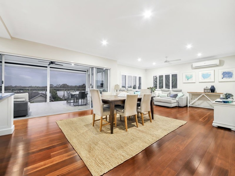 114 Mossvale Drive, Wakerley QLD 4154