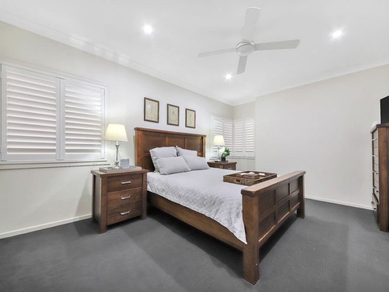 114 Mossvale Drive, Wakerley QLD 4154