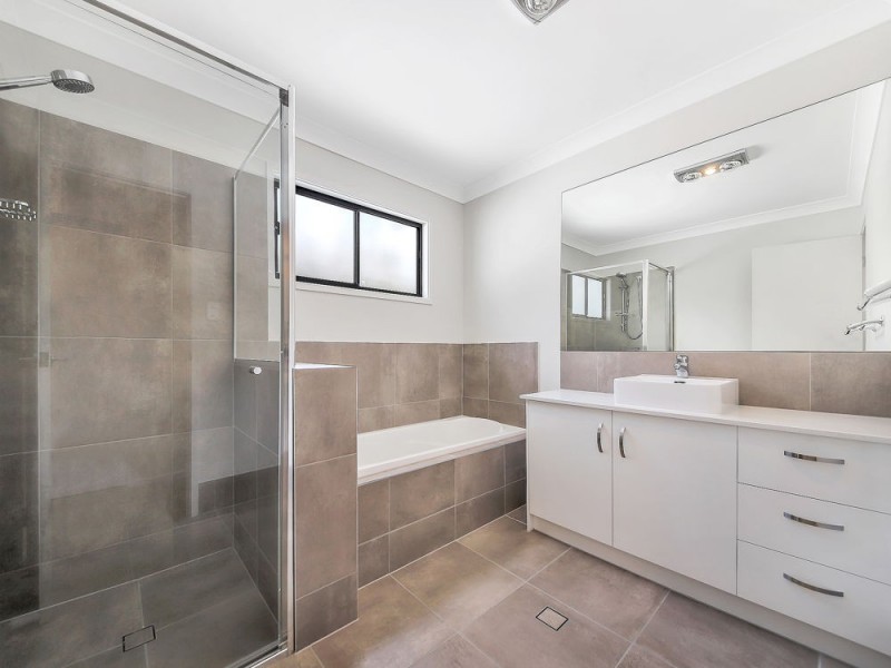 46 Auvern St, Lota QLD 4179